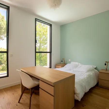 Villa La Contemporaine Au Calme Avec Sa Piscine, Wifi Fibre, 8 Personnes