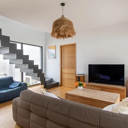 La Contemporaine Au Calme Avec Sa Piscine, Wifi Fibre, 8 Personnes 别墅 *