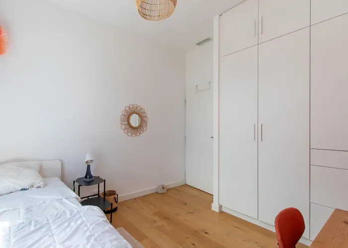 La Contemporaine Au Calme Avec Sa Piscine, Wifi Fibre, 8 Personnes Ла-Гранд-Мот