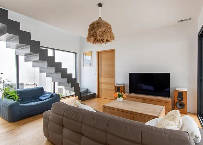 La Contemporaine Au Calme Avec Sa Piscine, Wifi Fibre, 8 Personnes Вилла *