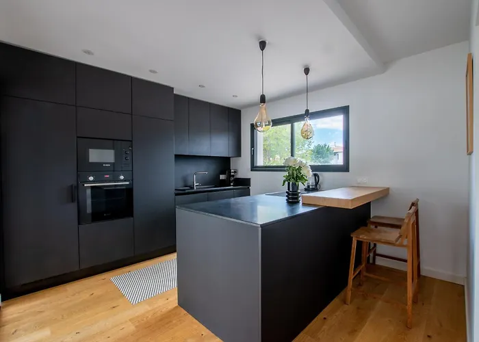 Вилла La Contemporaine Au Calme Avec Sa Piscine, Wifi Fibre, 8 Personnes *