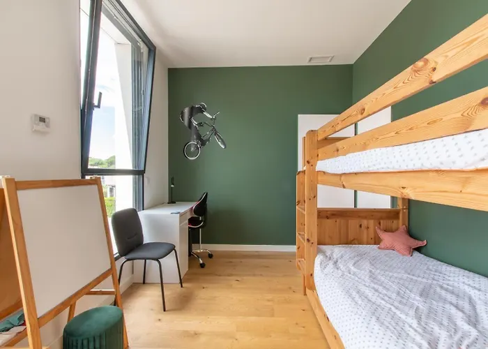 La Contemporaine Au Calme Avec Sa Piscine, Wifi Fibre, 8 Personnes Вилла