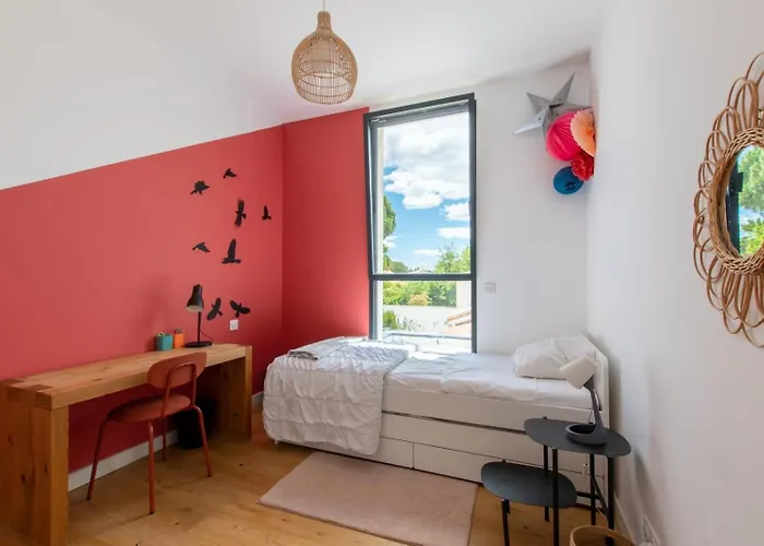 La Contemporaine Au Calme Avec Sa Piscine, Wifi Fibre, 8 Personnes * Ла-Гранд-Мот
